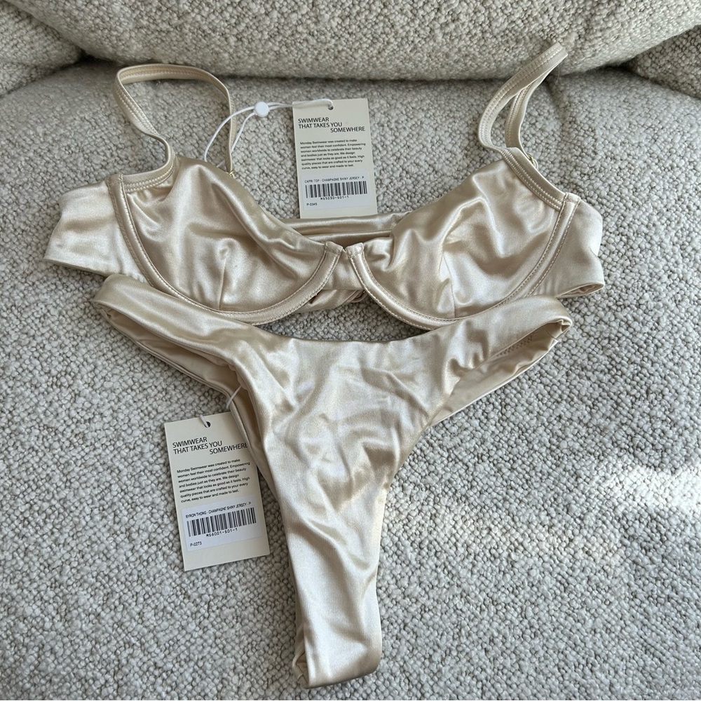 Monday Swim Capri Top & Byron Bottom